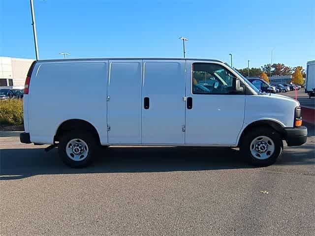 used 2009 GMC Savana 2500 car, priced at $15,250