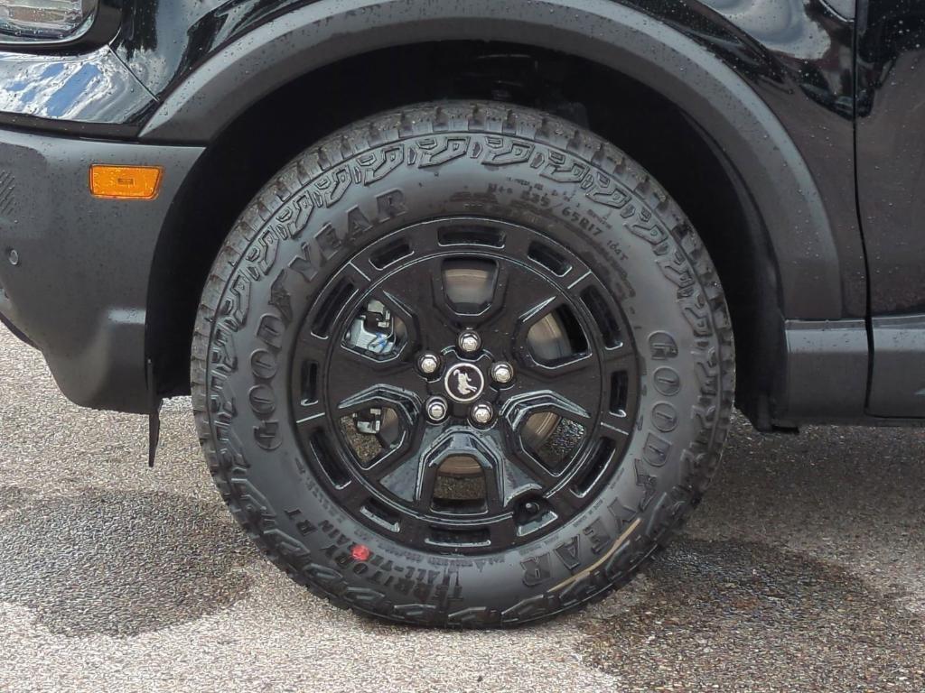 new 2025 Ford Bronco Sport car, priced at $41,064