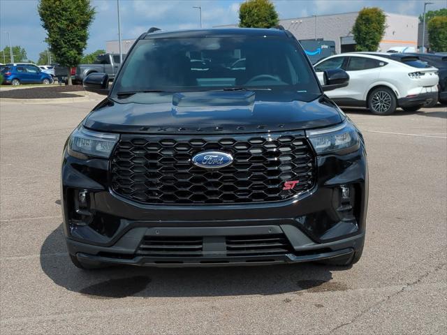 new 2025 Ford Explorer car, priced at $57,742