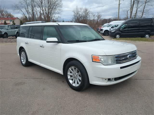 used 2010 Ford Flex car, priced at $3,650