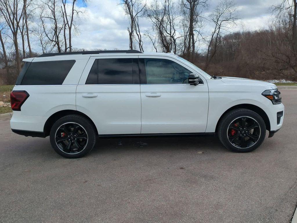 new 2024 Ford Expedition car, priced at $76,409
