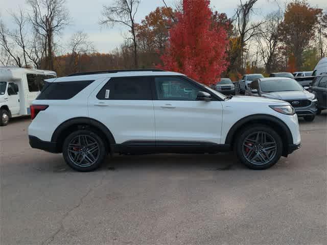 new 2025 Ford Explorer car, priced at $50,088