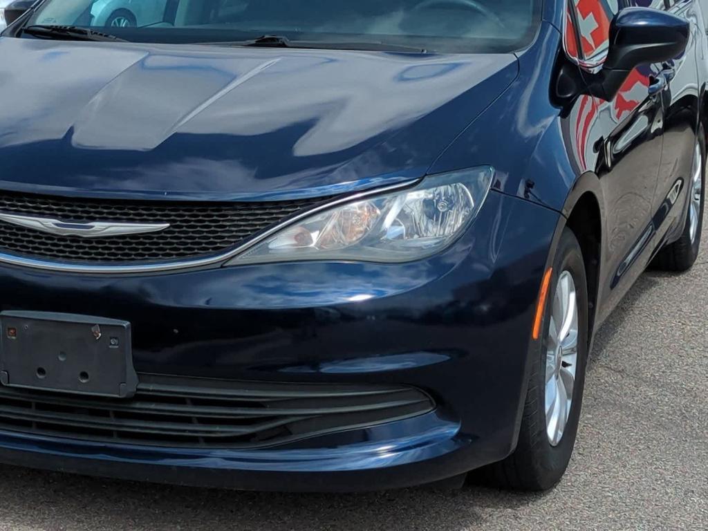 used 2017 Chrysler Pacifica car, priced at $8,948