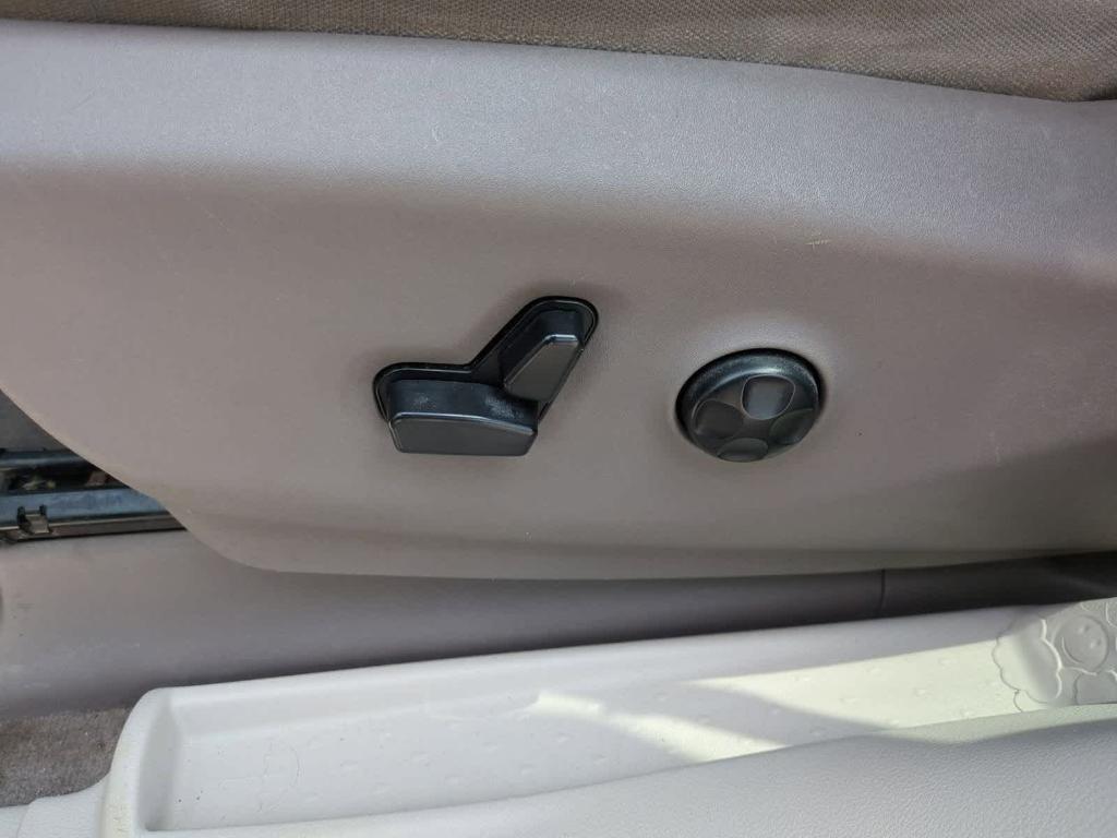 used 2017 Chrysler Pacifica car, priced at $8,948