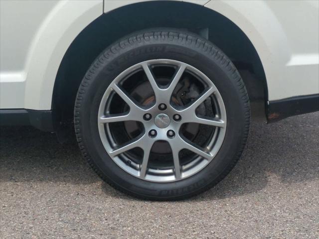 used 2016 Dodge Journey car, priced at $10,899