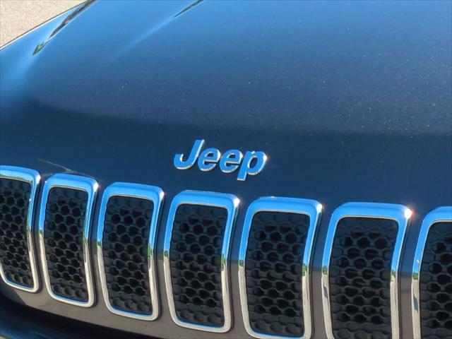 used 2019 Jeep Cherokee car, priced at $16,499