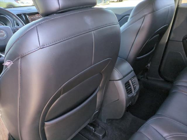 used 2019 Jeep Cherokee car, priced at $16,499