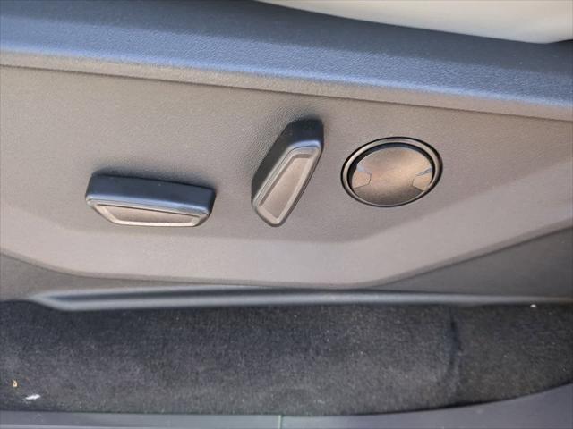 new 2025 Ford Expedition car, priced at $67,267