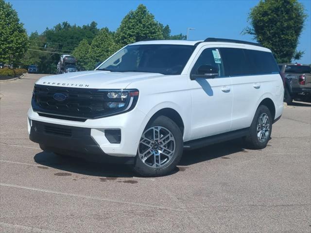 new 2025 Ford Expedition car, priced at $67,267