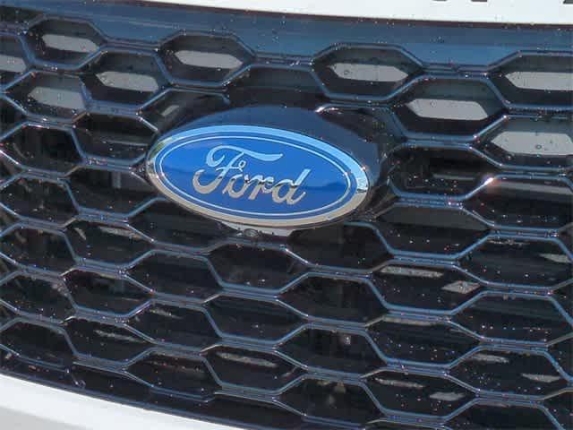 new 2025 Ford Explorer car