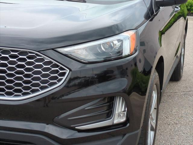 used 2023 Ford Edge car