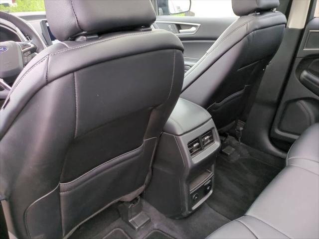 used 2023 Ford Edge car