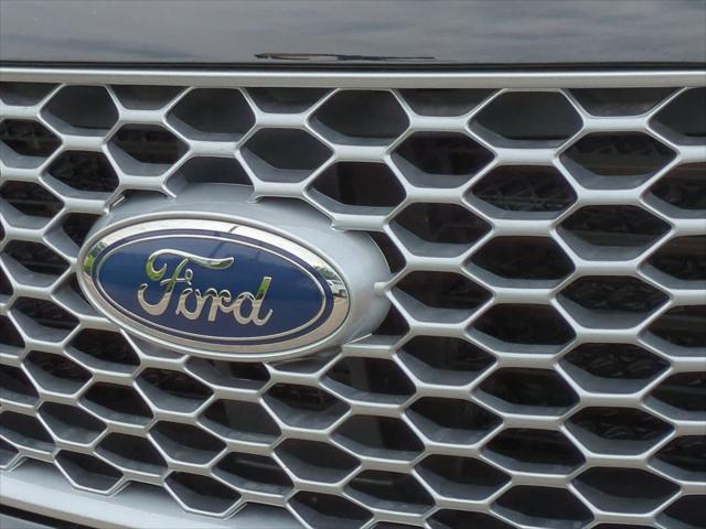 used 2023 Ford Edge car