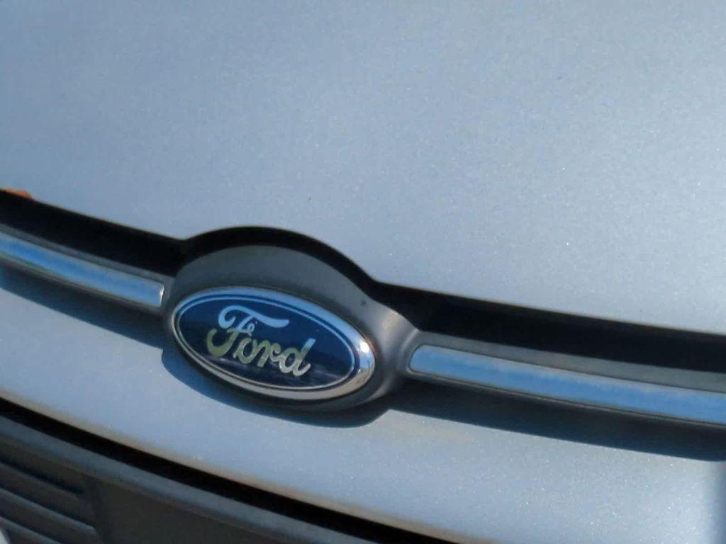 used 2014 Ford Focus car, priced at $5,951