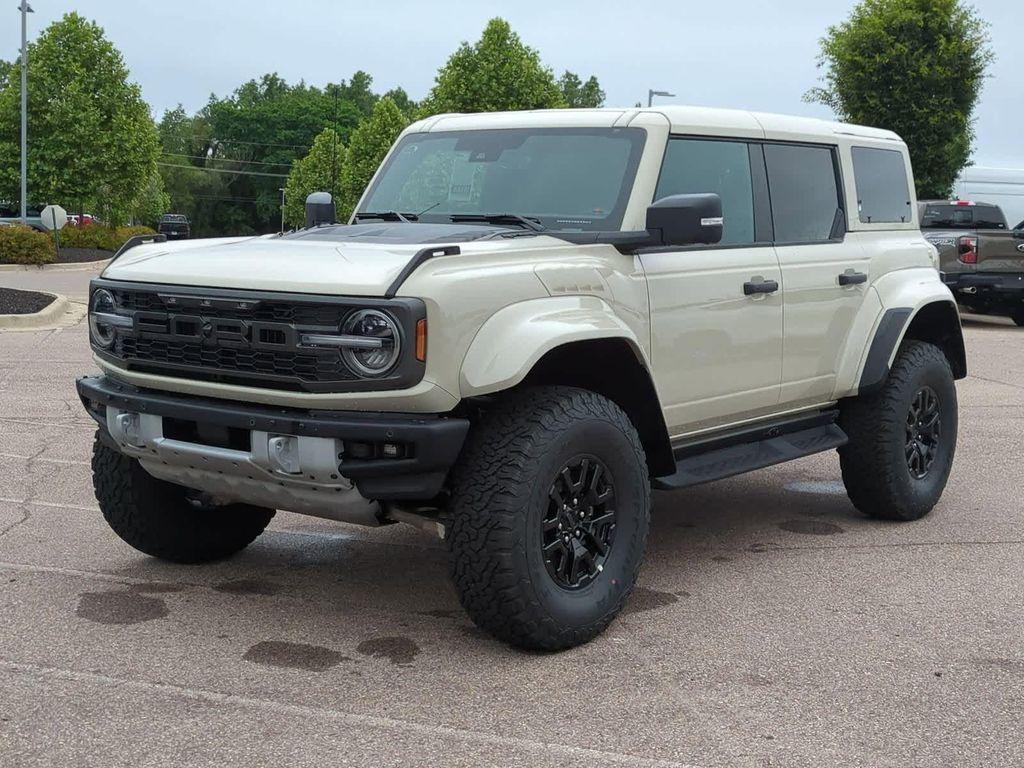 new 2025 Ford Bronco car