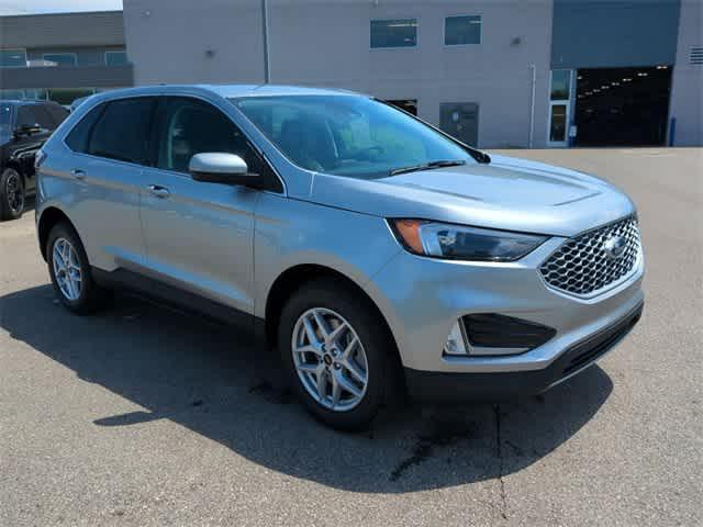 new 2024 Ford Edge car, priced at $39,906