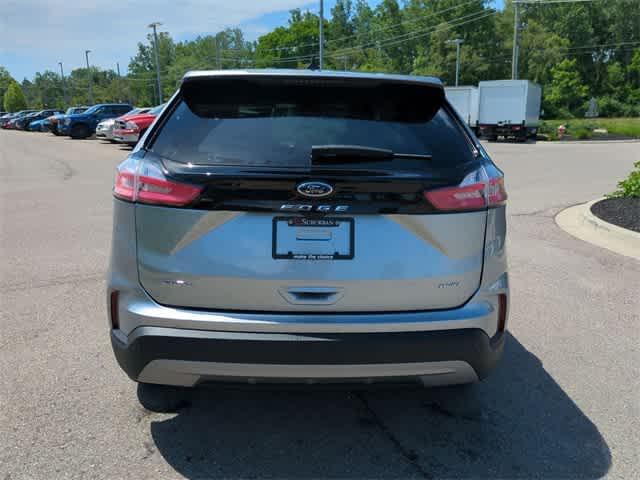 new 2024 Ford Edge car, priced at $39,906