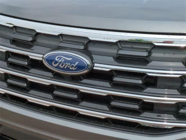 new 2025 Ford Explorer car