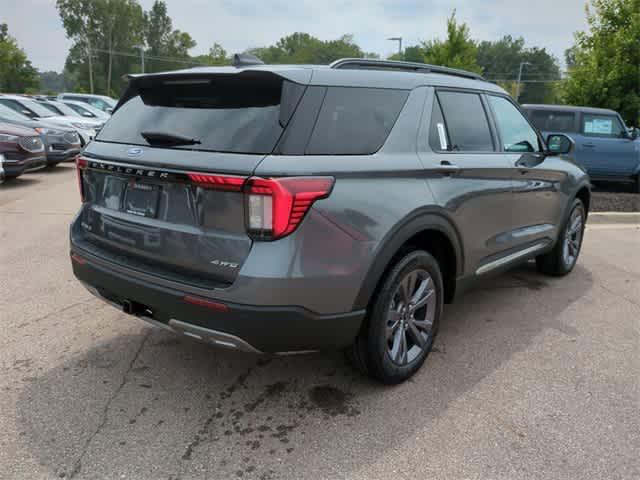 new 2025 Ford Explorer car