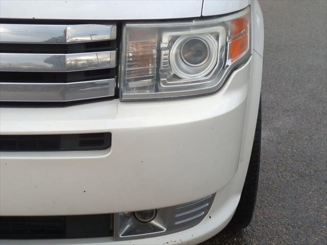 used 2010 Ford Flex car, priced at $3,999