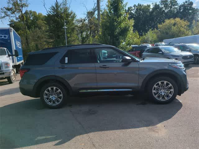 new 2025 Ford Explorer car, priced at $44,668