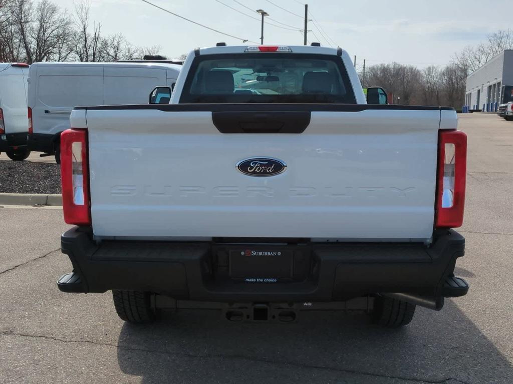 new 2025 Ford F-250 car, priced at $47,070