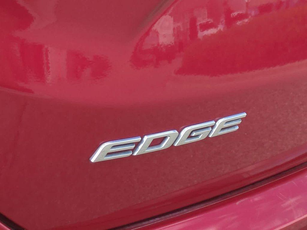 used 2020 Ford Edge car, priced at $15,550