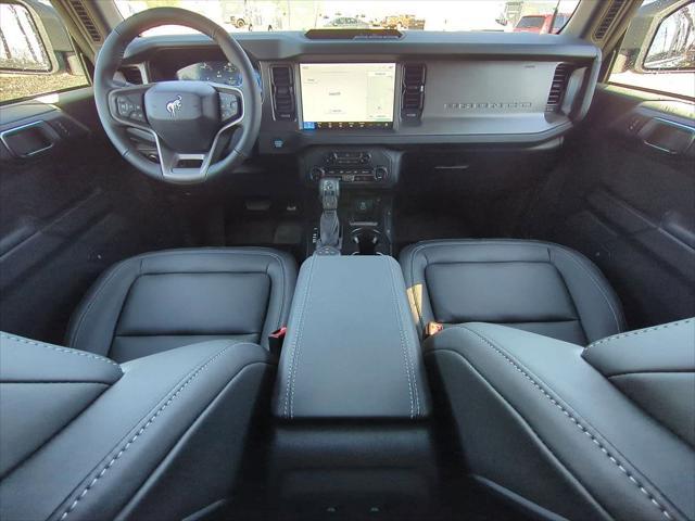 new 2025 Ford Bronco car, priced at $43,384