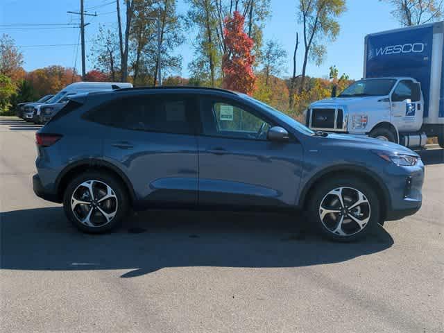 new 2025 Ford Escape car, priced at $37,057