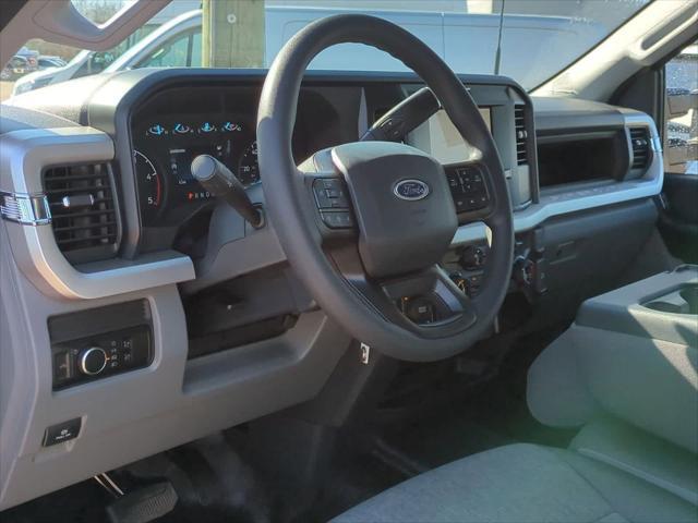 new 2025 Ford F-350 car, priced at $63,714