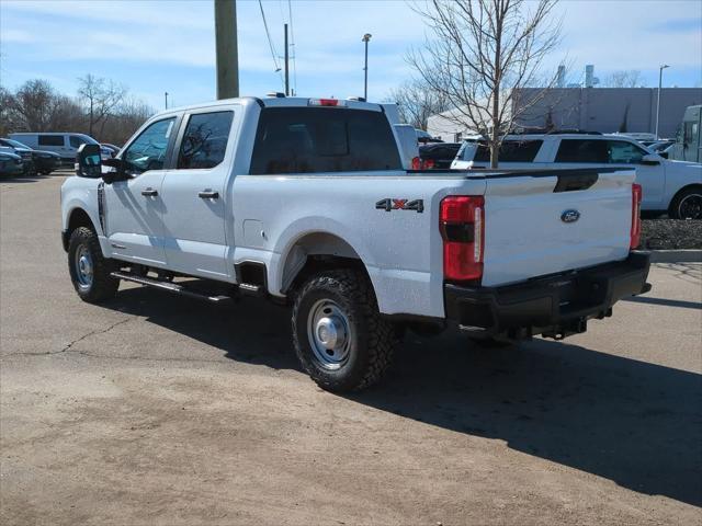 new 2025 Ford F-350 car, priced at $63,714