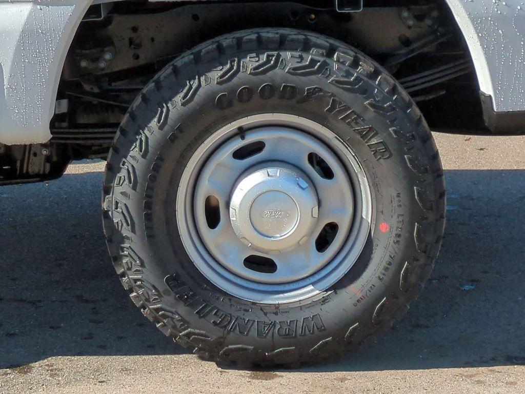 new 2025 Ford F-350 car, priced at $62,214