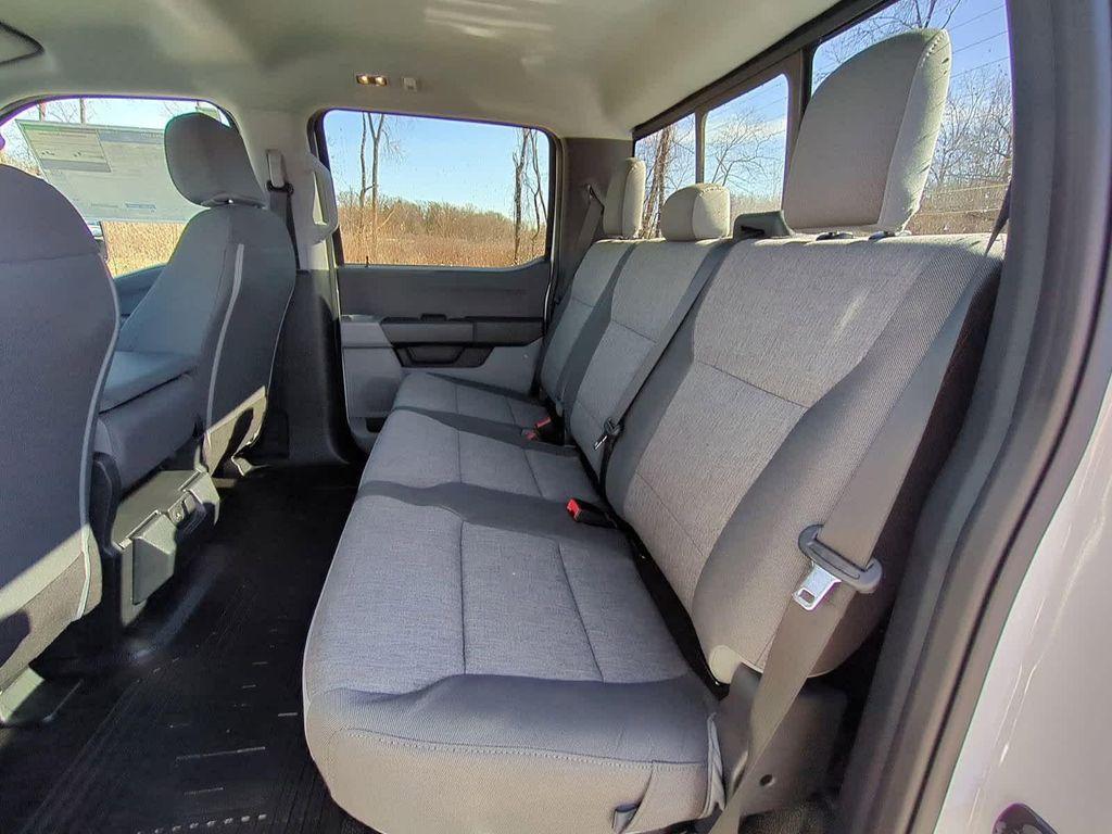 new 2025 Ford F-350 car, priced at $62,214