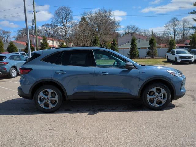 new 2025 Ford Escape car, priced at $33,778