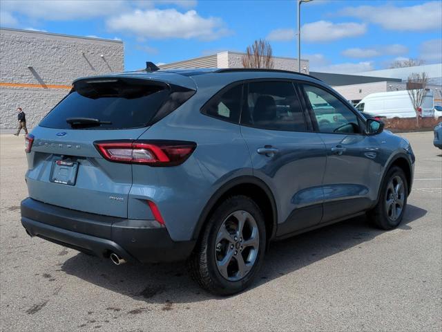 new 2025 Ford Escape car, priced at $33,778