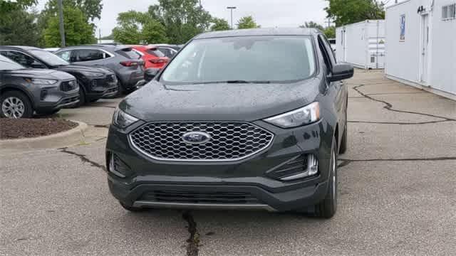 new 2024 Ford Edge car, priced at $39,906