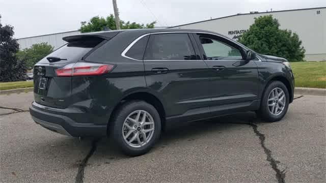 new 2024 Ford Edge car, priced at $39,906