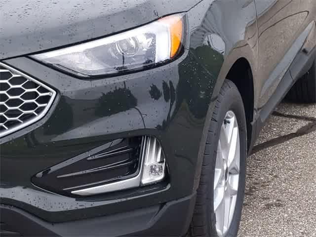 new 2024 Ford Edge car, priced at $39,906