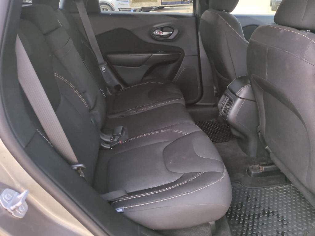 used 2017 Jeep Cherokee car, priced at $10,999