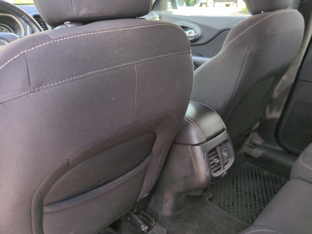 used 2017 Jeep Cherokee car, priced at $10,999