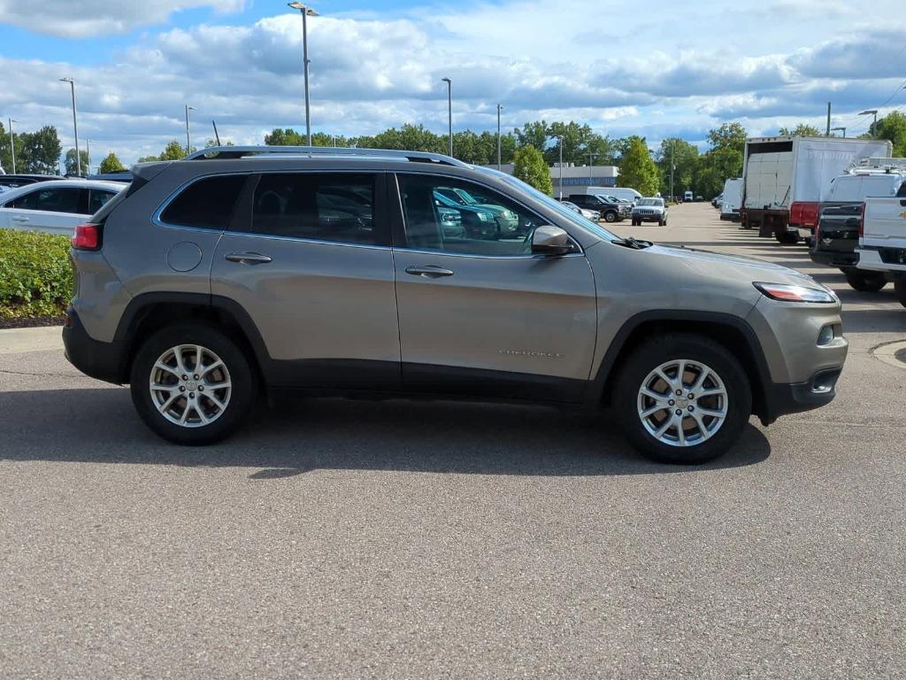 used 2017 Jeep Cherokee car, priced at $10,999