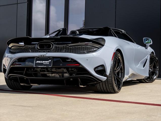 used 2025 McLaren 750S car, priced at $419,998