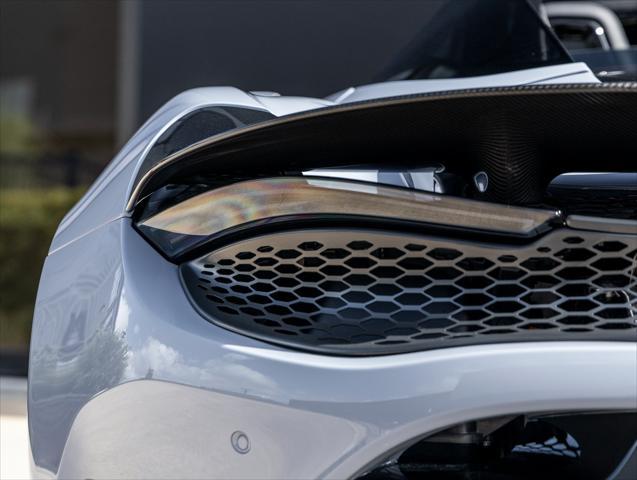 used 2025 McLaren 750S car, priced at $419,998