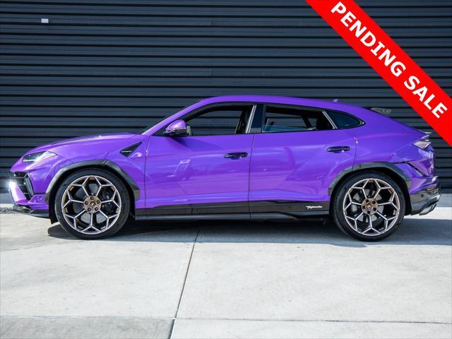 used 2023 Lamborghini Urus car, priced at $309,998