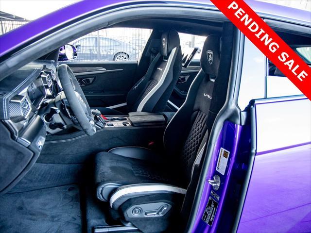 used 2023 Lamborghini Urus car, priced at $309,998