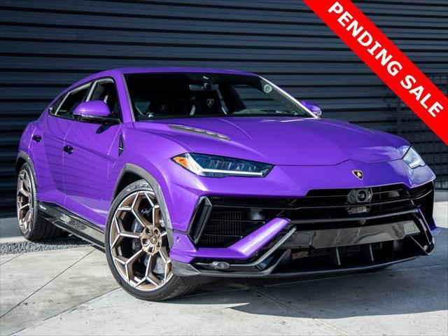 used 2023 Lamborghini Urus car, priced at $309,998