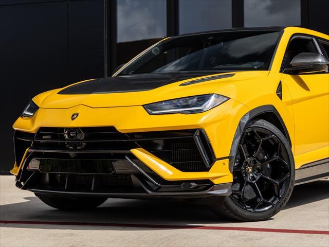 used 2023 Lamborghini Urus car, priced at $284,998