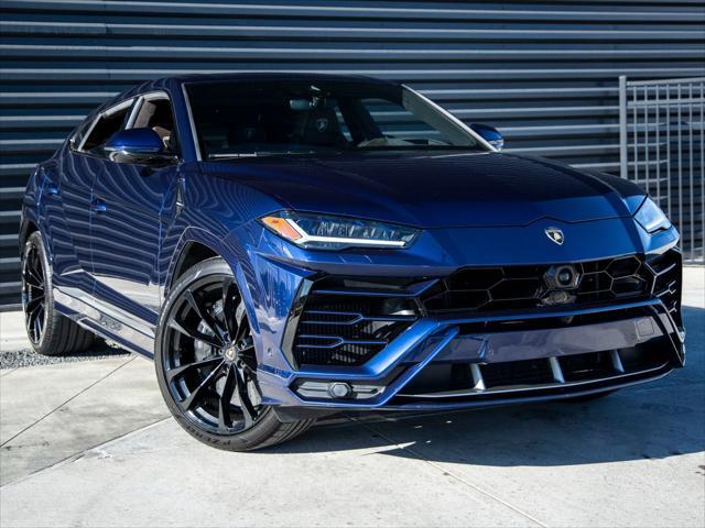 used 2020 Lamborghini Urus car, priced at $184,998