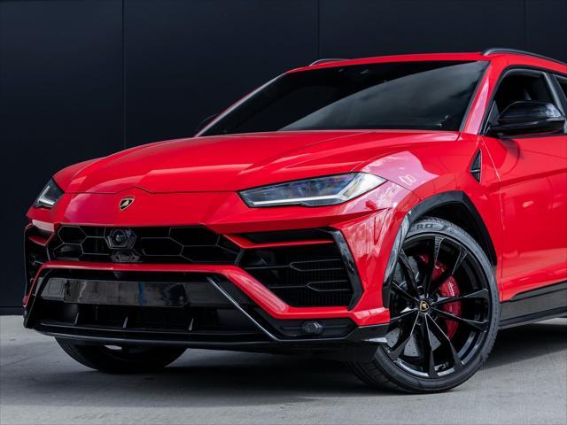 used 2022 Lamborghini Urus car, priced at $224,998