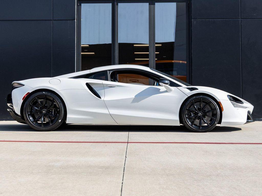 used 2024 McLaren Artura car, priced at $194,998